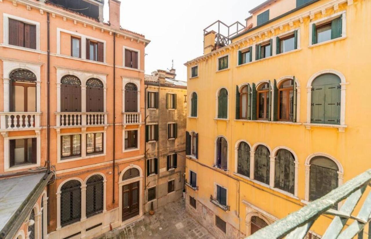 Apartamento Venezia Affitta Un Sogno Exterior foto